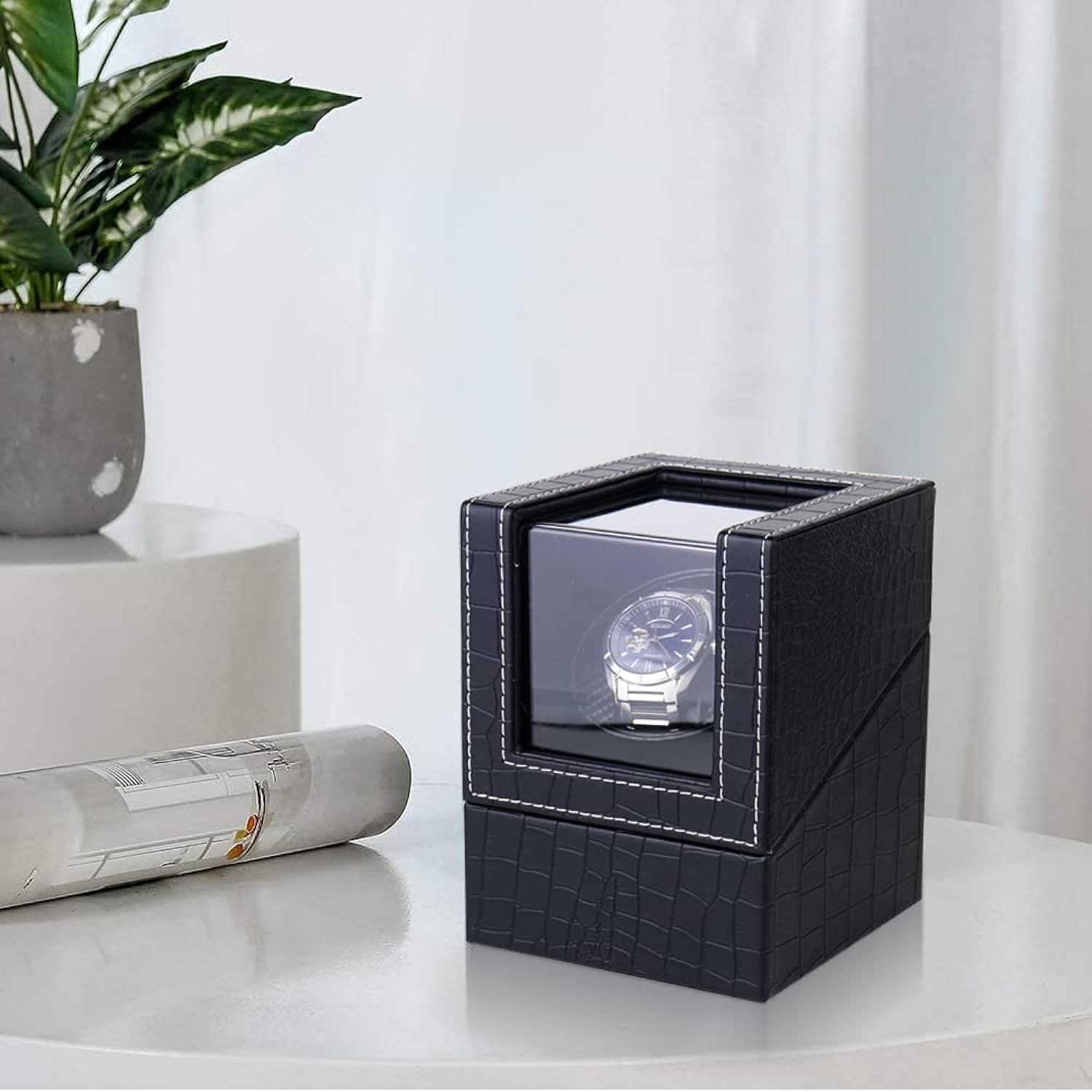 Automatic Single Watch Winder with Quiet Japanese Motor,in Wood Shell and Black Leather,AC Adapter or Battery Powered